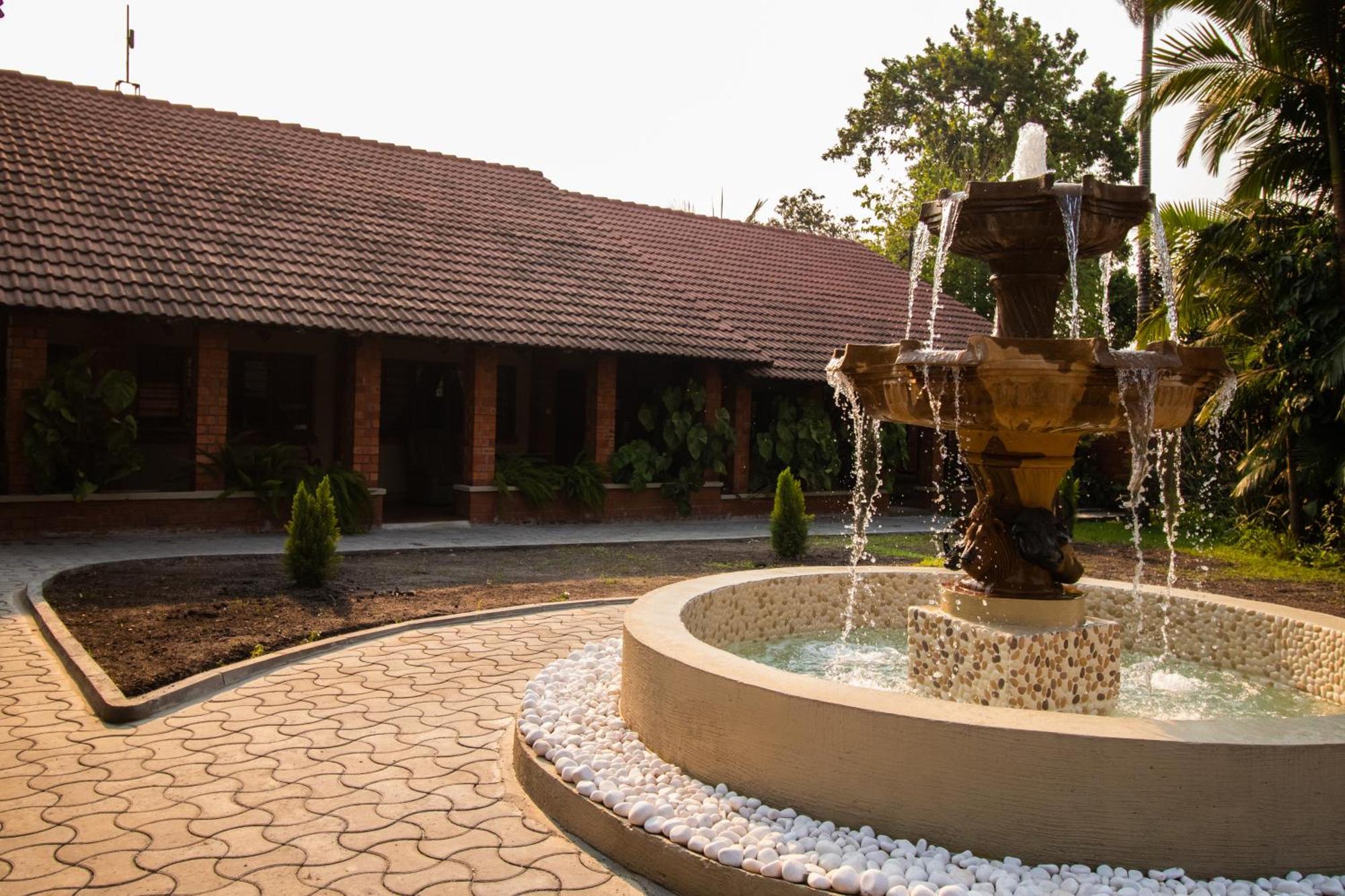 Sherbourne Lodge Kitwe Exterior foto