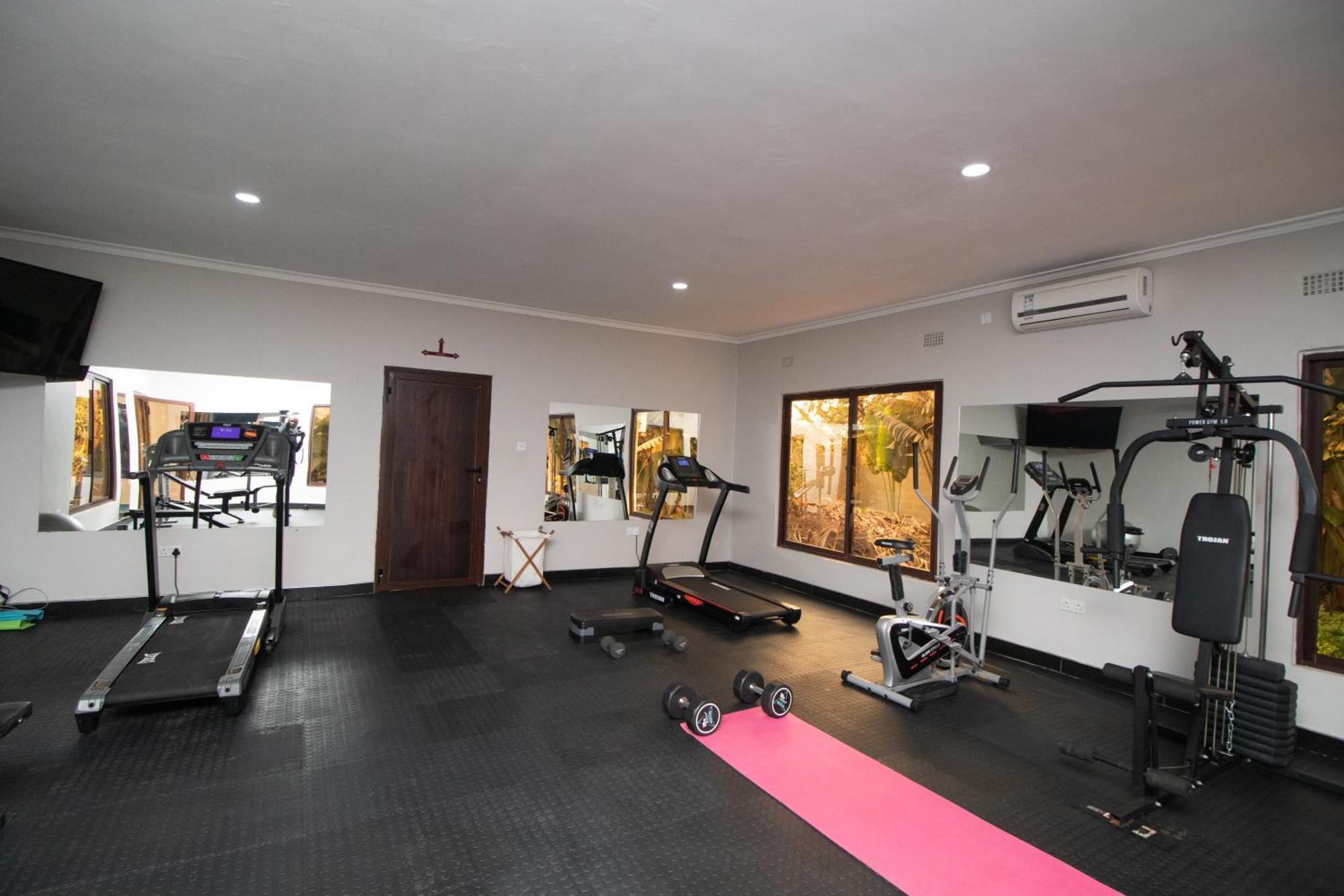 Sherbourne Lodge Kitwe Exterior foto